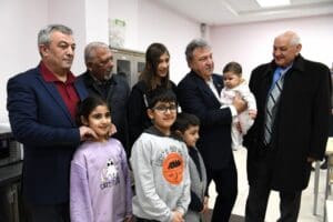 Bornova Belediyesi, deprem sonrasında ihtiya&ccedil; duyanlara psikolojik destek başlatıyor. &Uuml;cretsiz