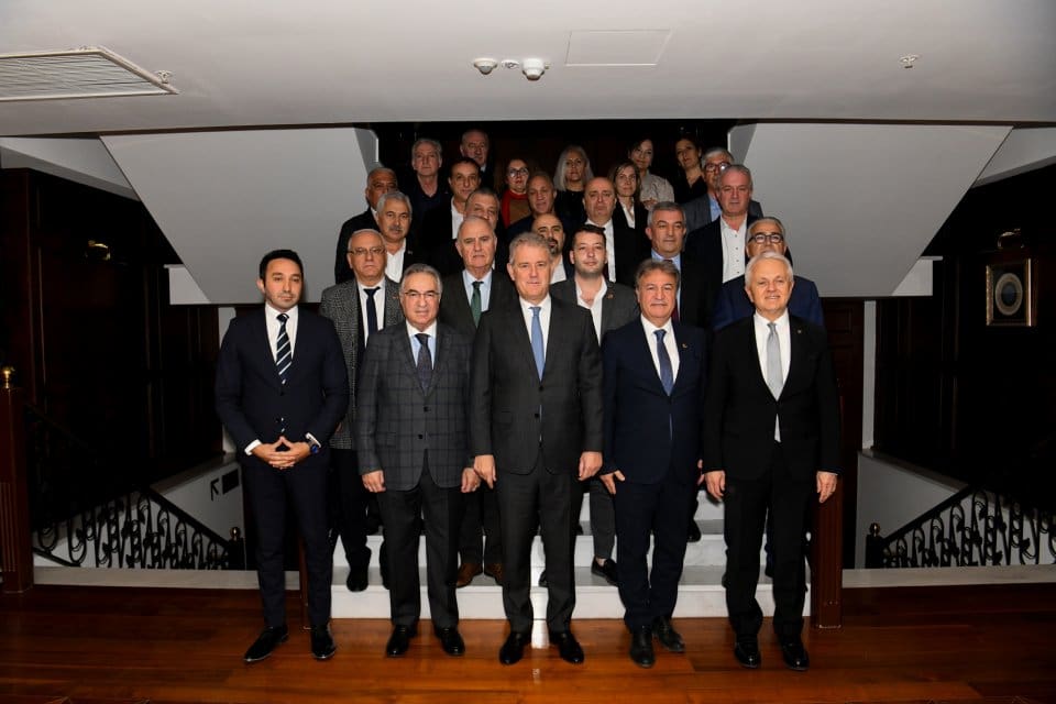 Bornova Belediye Başkanı Dr. Mustafa İduğ, oda ziyaretlerini s&uuml;rd&uuml;r&uuml;yor. Başkan