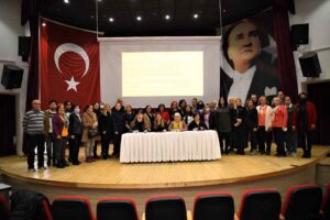 Bornova Belediyesi’nin "25 Kasım Kadına Yönelik Şiddete Karşı Uluslararası Mücadele