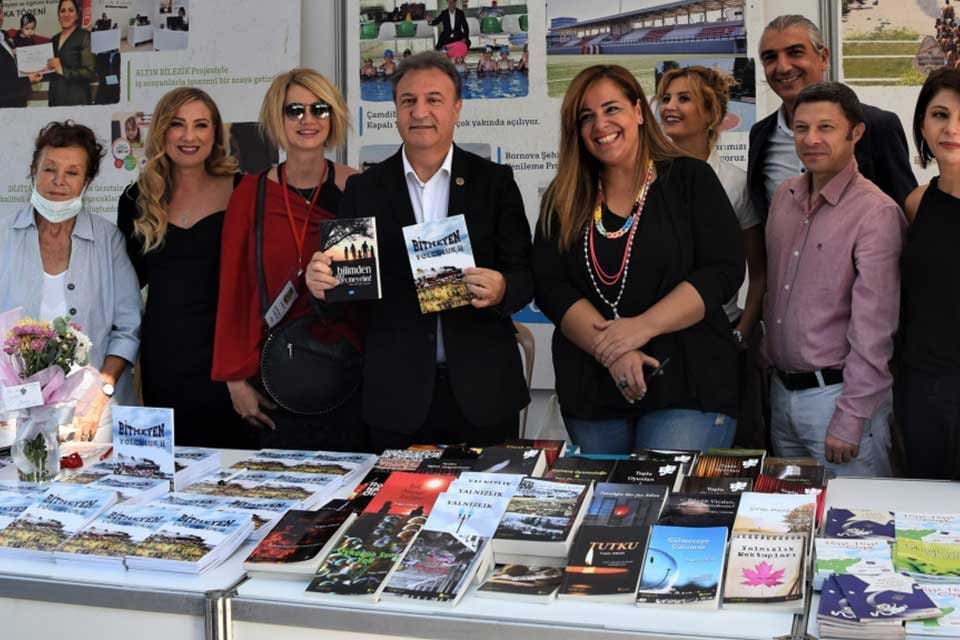 &nbsp; &nbsp; İzmir&rsquo;in en uzun s&uuml;reli ve en geniş katılımlı