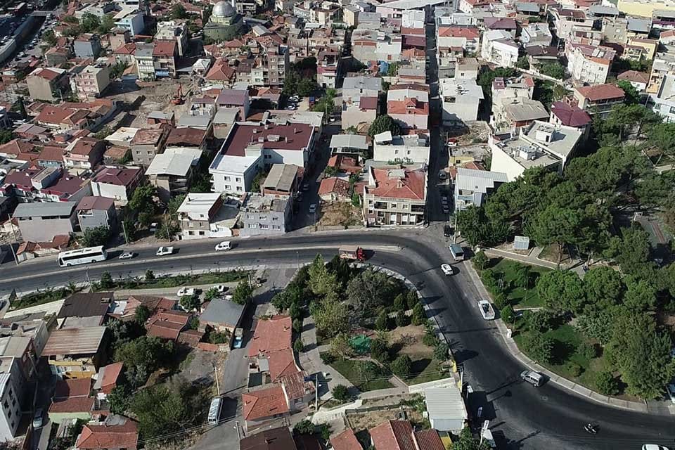 Bornova Belediyesi Kızılay Mahallesi&rsquo;nde kentsel d&ouml;n&uuml;ş&uuml;m başlatıyor. &Ouml;zellikle 30 Ekim