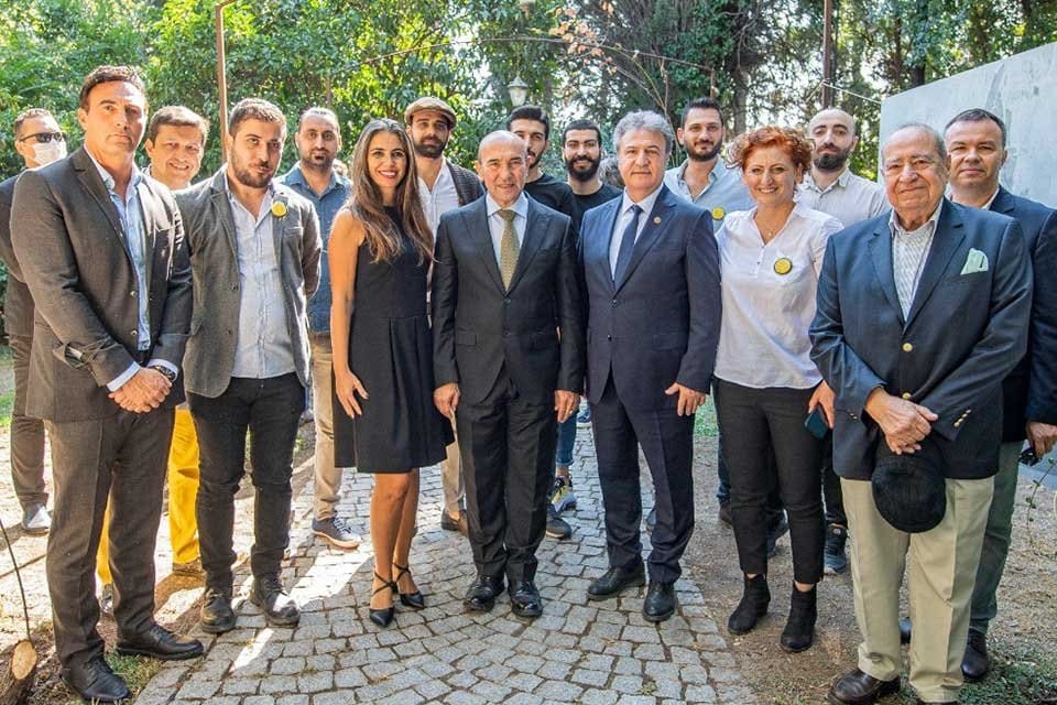 İzmir B&uuml;y&uuml;kşehir Belediye Başkanı Tun&ccedil; Soyer kentin tarihi a&ccedil;ıdan b&uuml;y&uuml;k