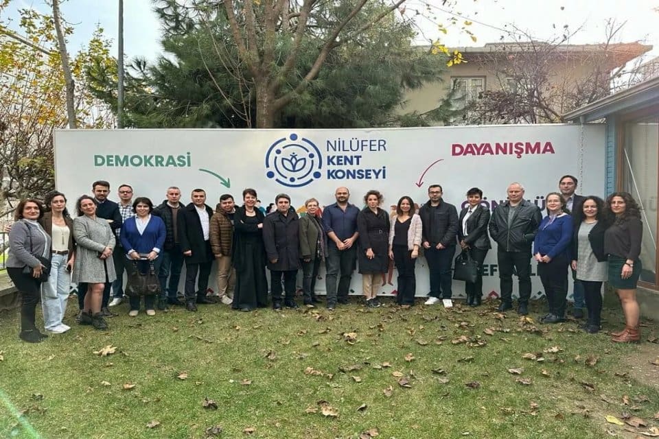 Bornova Belediyesi, Bursa&rsquo;da d&uuml;zenlenen "Yerel Y&ouml;netimler ve Sivil Katılım i&ccedil;in