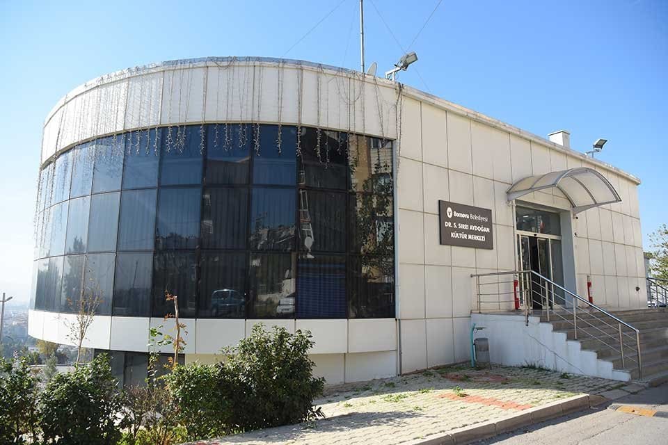 Bornova Belediyesi spor alanında ger&ccedil;ekleştirdiği yatırımlara bir yenisini ekleyerek yeni