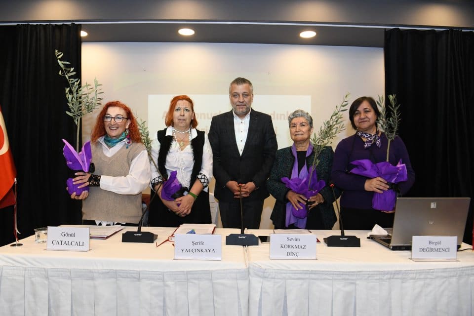 Bornova Belediyesi Kadın Yazarlar Derneği işbirliği ile &ldquo;8 Mart Kadın