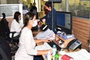 Bornova Belediyesi vatandaşların belediyeye olan bor&ccedil;larını rahatlıkla &ouml;deyebilmeleri i&ccedil;in kolaylık