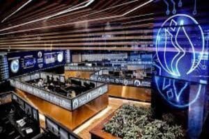 &nbsp;Borsa İstanbul'da BIST 100 endeksi, y&uuml;zde 1.52 değer kazanarak g&uuml;n&uuml;
