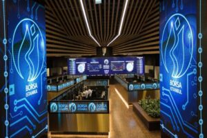 Borsa İstanbul'da sert düşüşün yaşanmasının ardından devre kesici sonrası seans