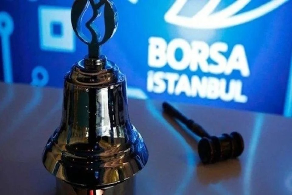 Borsa yine ‘süper bono’ fısıltısıyla çakıldı Borsa İstanbul'da bugün kapanışa yaklaşırken satışlar hızlandı. BIST 100 endeksinde