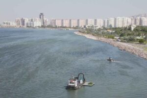 İzmir Büyükşehir Belediyesi ve İZSU Genel Müdürlüğü ekipleri “temiz Körfez”