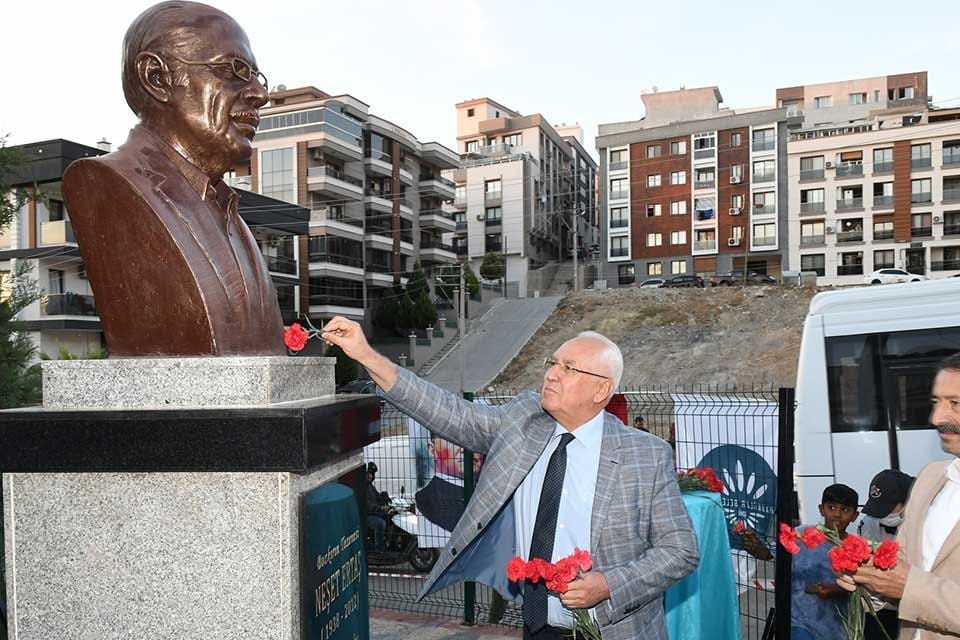 &ldquo;Bozkırın Tezenesi&rdquo; B&uuml;y&uuml;k Ozan Neşet Ertaş, aramızdan ayrılışının 9. yılında