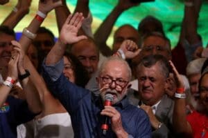 Brezilya'da devlet başkanlığı se&ccedil;imini 2003-2010 yıllarında iki d&ouml;nem başkanlık yapan