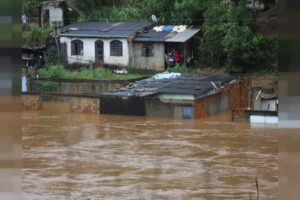 Brezilya'nın Rio de Janeiro eyaletinde yaşanan sel felaketinde hayatını kaybedenlerin
