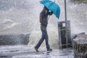 AFAD'dan yapılan açıklamada, Muğla, Isparta ve Burdur'un doğusunda yerel olarak