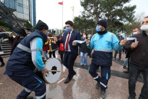 Buca Belediyesi’nde 1.300 personeli ilgilendiren Toplu İş Sözleşmesi, rekor zam