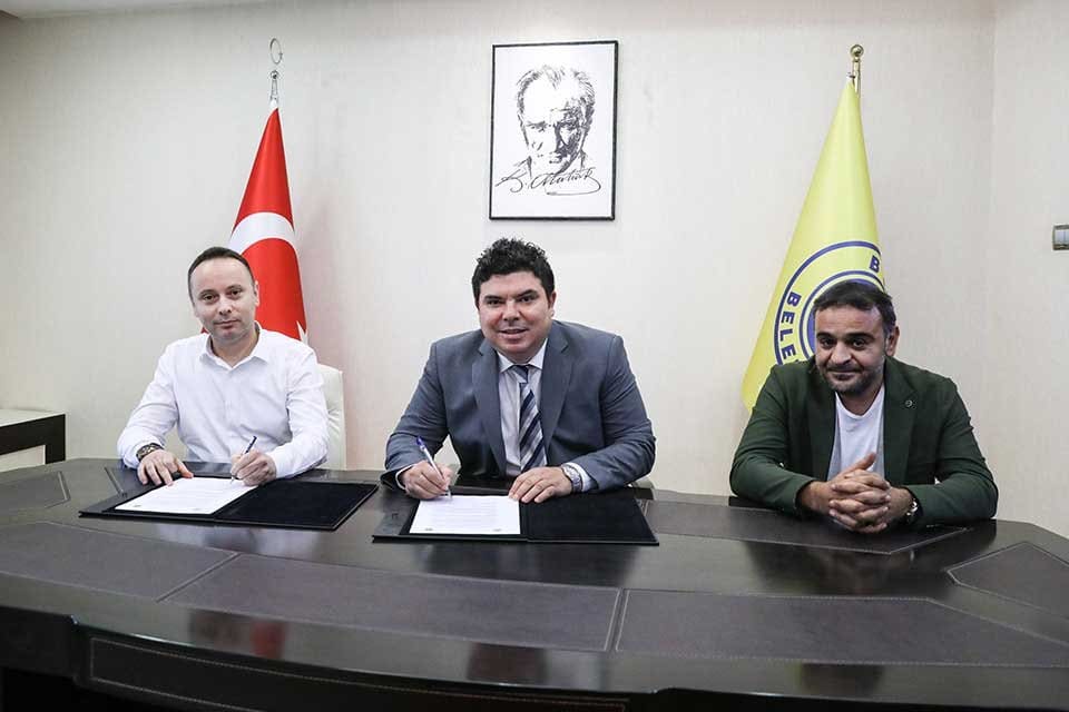 Buca Belediyesi, maaş &ouml;demesi yapacak banka ile promosyon anlaşmasını, emek&ccedil;isinin