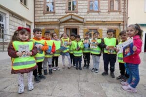 Buca Belediyesi &Ccedil;ınar Anaokulu &ouml;ğrencileri D&uuml;nya &Ccedil;ocuk Kitapları Haftası&rsquo;nı kutladı.