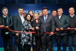 Bucalıların iyi g&uuml;nlerinde olduğu gibi k&ouml;t&uuml; g&uuml;nlerinde de yanında olan