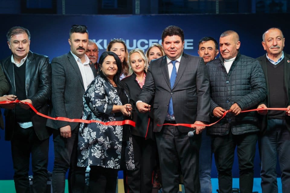 Bucalıların iyi g&uuml;nlerinde olduğu gibi k&ouml;t&uuml; g&uuml;nlerinde de yanında olan