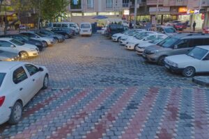Buca Belediyesi, trafik sıkışıklığı ve park yeri sorunu çözmek için