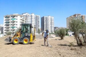 T&uuml;rkiye&rsquo;nin en kalabalık il&ccedil;elerinden biri olan Buca&rsquo;da yeşil alan oranını