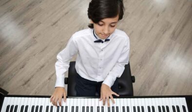Buca'nın Beethoven'ı… Genç piyanist başarıya doymuyor