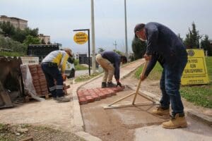 Buca&rsquo;nın d&ouml;rt bir yanında d&ouml;n&uuml;ş&uuml;m &ccedil;alışmaları başlatan Buca Belediyesi, fen