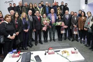Bundan 29 yıl &ouml;nce Ankara'da evinin &ouml;n&uuml;nde uğradığı bombalı saldırı