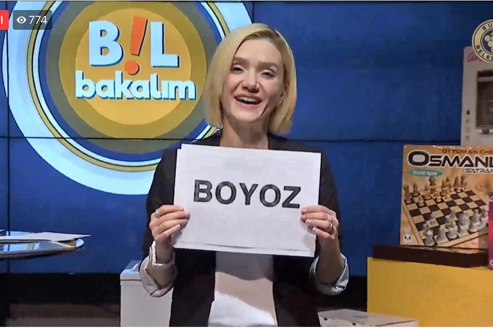 Yeni yılın sokağa çıkma yasaklı günlerinde sosyal medya üzerinden Bil