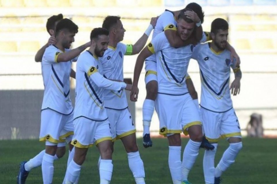 Misli.com 3’üncü Lig 1’inci Grup’ta evinde Malatya Yeşilyurt Belediyespor’u 10