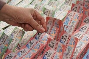Milli Piyango Yılbaşı &ouml;zel &ccedil;ekilişi tamamlandı. 120 milyon TL'lik b&uuml;y&uuml;k