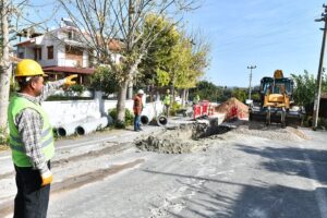 İzmir’in önemli turizm merkezlerinden Dikili, Foça ve Karaburun İzmir Büyükşehir