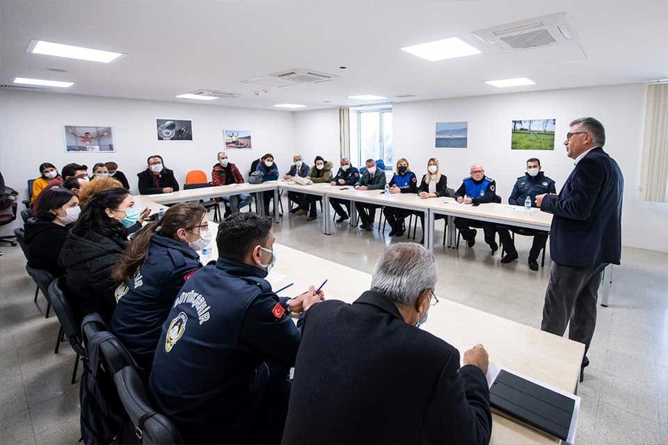 İzmir B&uuml;y&uuml;kşehir Belediye Başkanı Tun&ccedil; Soyer&rsquo;in &ldquo;Başka Bir Engelli Politikası