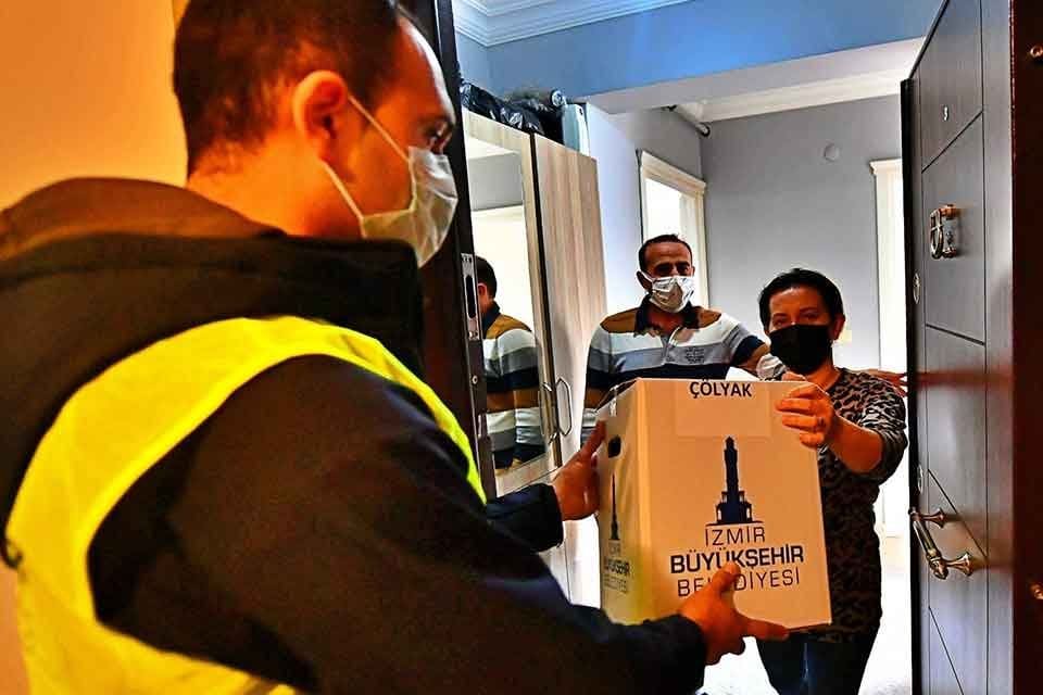 İzmir B&uuml;y&uuml;kşehir Belediyesi &ouml;m&uuml;r boyu diyet yapmak zorundaki &ccedil;&ouml;lyak ve