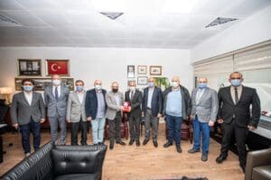 İzmir Kahveciler Esnaf Odası Başkanı İsmail Hakkı Kırdı, İzmir B&uuml;y&uuml;kşehir