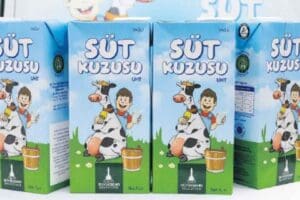İzmir B&uuml;y&uuml;kşehir Belediyesi Tire S&uuml;t Kooperatifi Başkanı Mahmut Eskiy&ouml;r&uuml;k&rsquo;&uuml;n, S&uuml;t