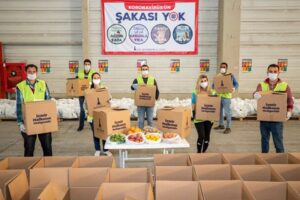 İzmir Büyükşehir Belediyesi 2021 yılında sosyal belediyecilik konusunda adımlarını hızlandırdı.
