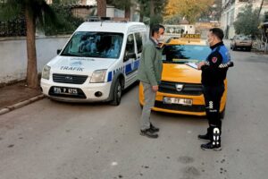 İzmir Büyükşehir Belediyesi Zabıta ekipleri, önceki gün Çiğli'de bir yavru