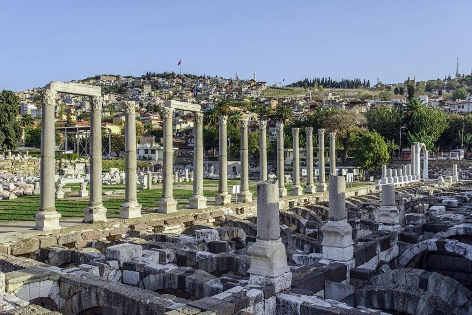 İzmir B&uuml;y&uuml;kşehir Belediyesi antik kentlerdeki kazı &ccedil;alışmalarına destek olmaya devam