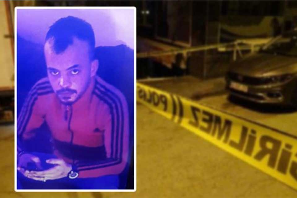 Denizli'nin Merkezefendi il&ccedil;esinde, caddede y&uuml;r&uuml;d&uuml;ğ&uuml; sırada silahlı saldırıya uğrayan &Ouml;kkeş