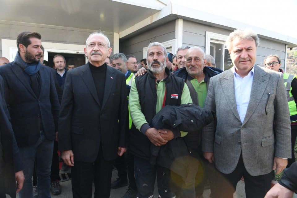 10 ilde b&uuml;y&uuml;k yıkıma ve binlerce can kaybına neden olan