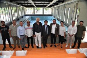 Bornova Belediyesi&rsquo;nin &Ccedil;amdibi&rsquo;nde projelendirdiği Yarı Olimpik Kapalı Y&uuml;zme Havuzu&rsquo;nun yapımında