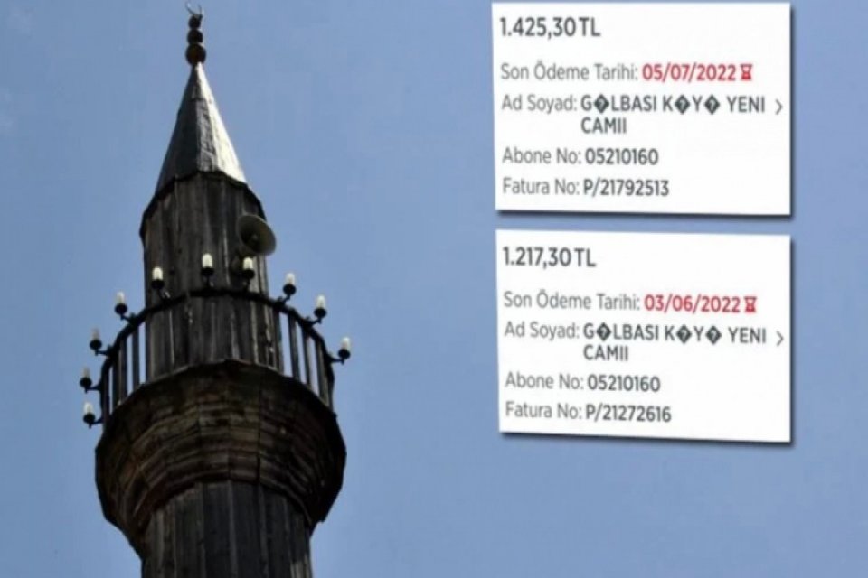 Bitlis'in G&ouml;lbaşı beldesindeki &uuml;&ccedil; caminin elektriği faturaların &ouml;denmemesi nedeniyle kesildi.