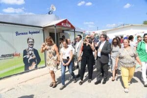 Bornova Belediyesi&rsquo;nin baştan sona yenileyerek sokak canları i&ccedil;in modern bir