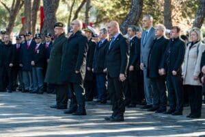 İzmir B&uuml;y&uuml;kşehir Belediye Başkanı Tun&ccedil; Soyer,&nbsp; 18 Mart Şehitleri Anma