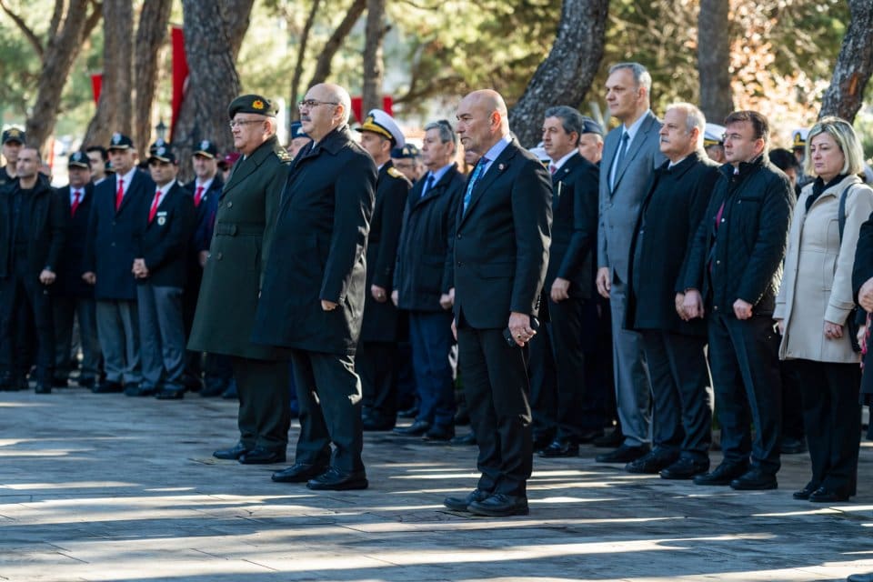 İzmir B&uuml;y&uuml;kşehir Belediye Başkanı Tun&ccedil; Soyer,&nbsp; 18 Mart Şehitleri Anma