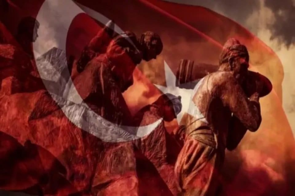 B&uuml;y&uuml;k &ouml;nder Mustafa Kemal Atat&uuml;rk&rsquo;&uuml;n başkumandanlığında T&uuml;rk ordusunun zaferle ta&ccedil;landırdığı