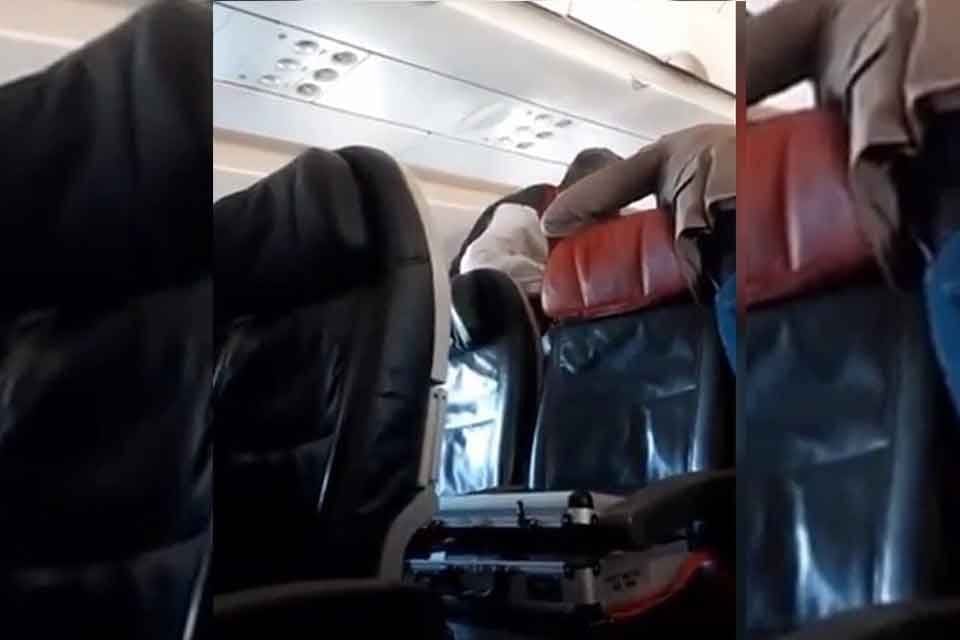 T&uuml;rk Hava Yolları'nın&nbsp;Frankfurt'a sefer yapan u&ccedil;ağında sağlık sorunu yaşayarak fenalaşan