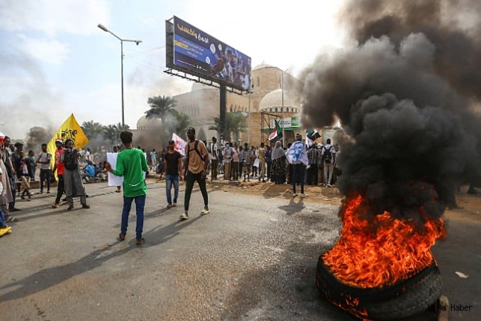 D&uuml;nya Sağlık &Ouml;rg&uuml;t&uuml; (DS&Ouml;), Sudan'da ordu ve milis g&uuml;&ccedil; Hızlı