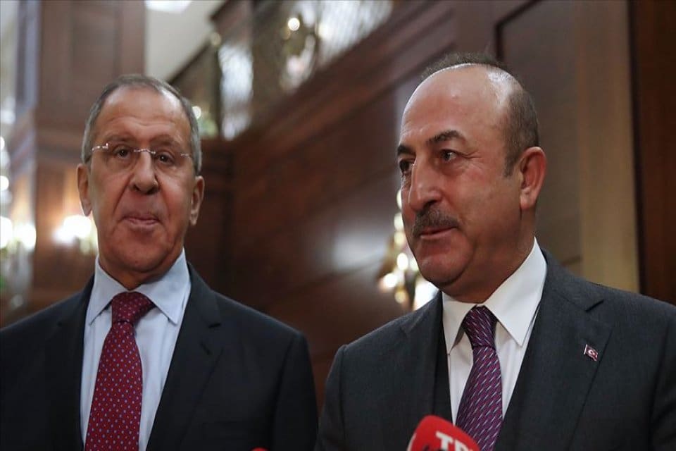 Dışişleri Bakanı Mevl&uuml;t &Ccedil;avuşoğlu, tahıl sevkiyatı alaşmasını askıya aldıklarını duyuran
